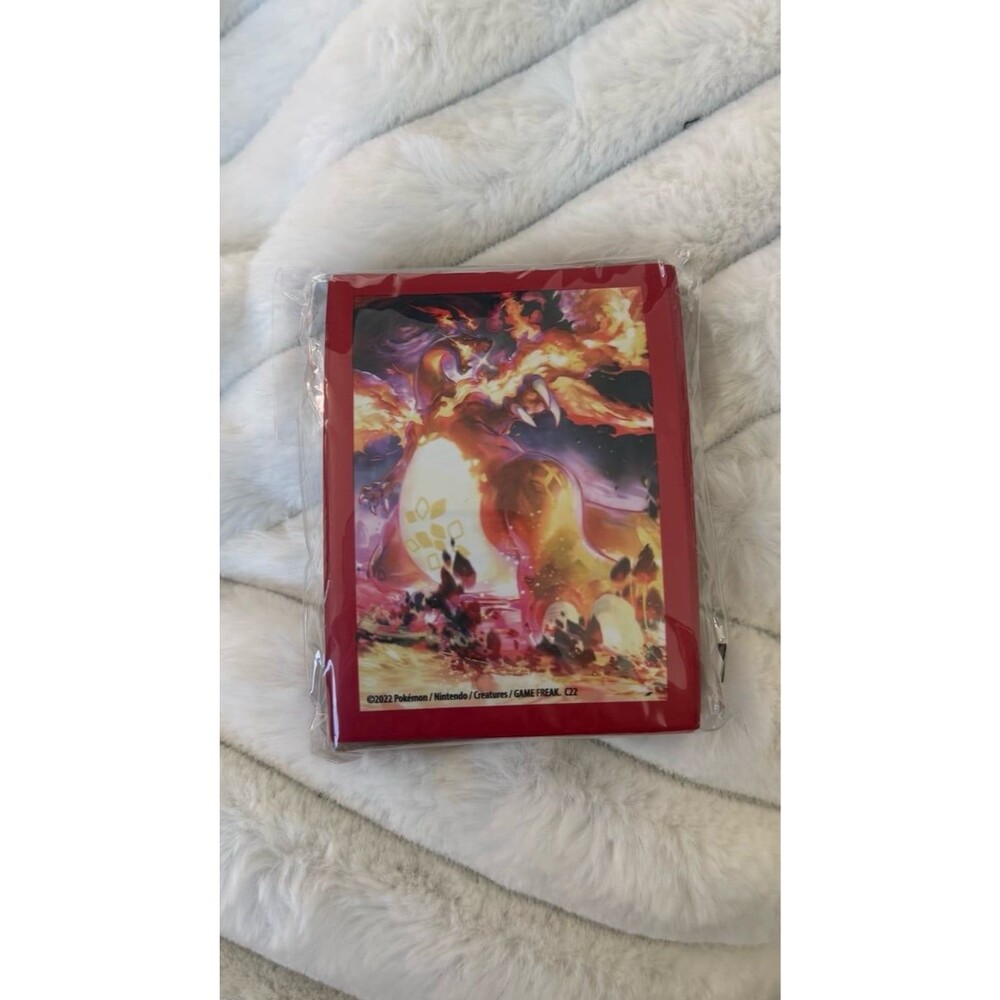 Pokemon TCG: Sword & Shield Ultra-Premium Collection: Charizard Card Sleeves